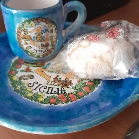 Nni Gecchi Appartamento Cefalù