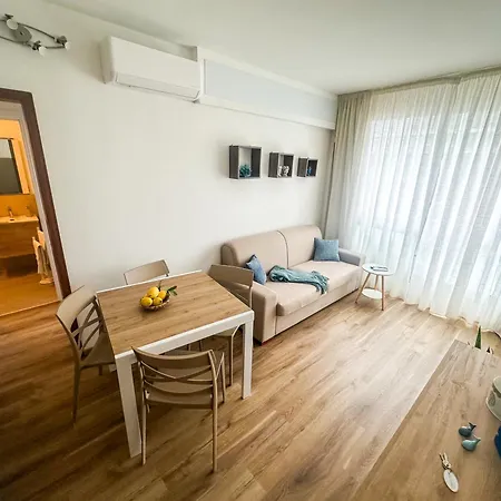 Nni Gecchi Апартаменты