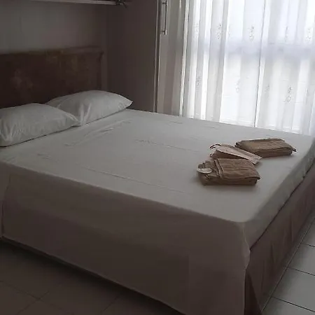 Nni Gecchi * Cefalù