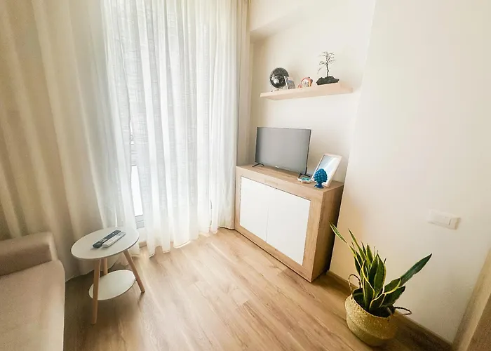 Nni Gecchi * Чефалу